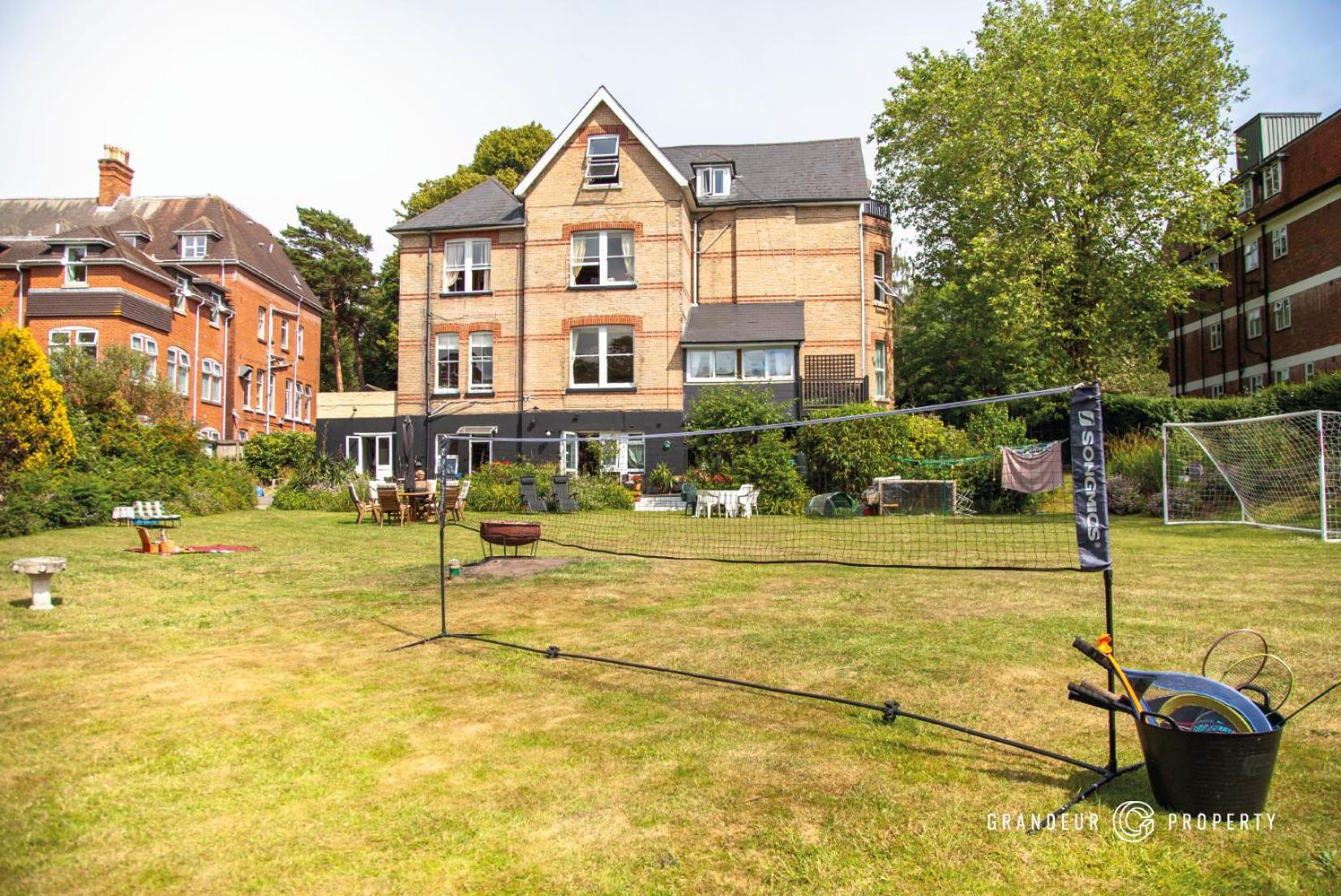 The Gardenside Apartment By Grandeur Property Bournemouth Exterior foto